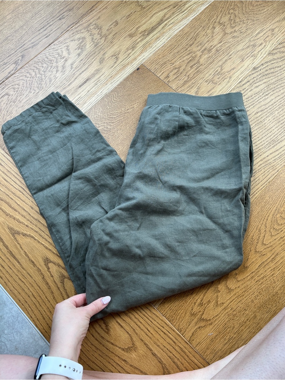 Women’s Olive Green Linen Jogger Pants